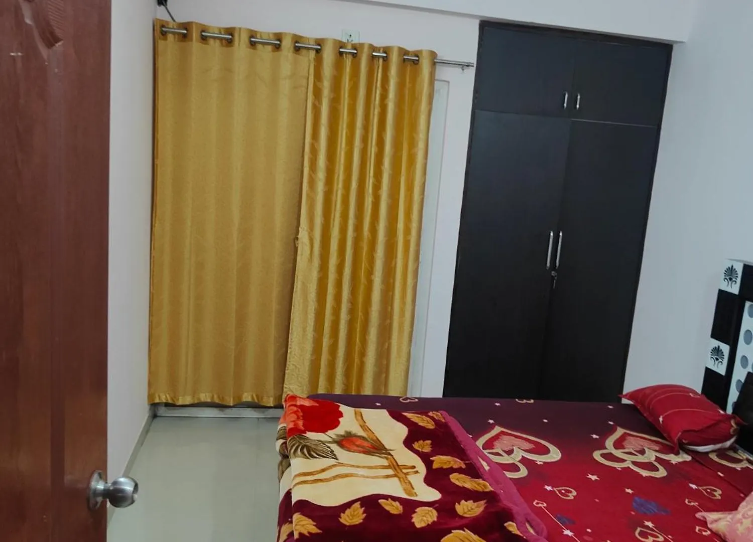 Bnb Ganges Benares India